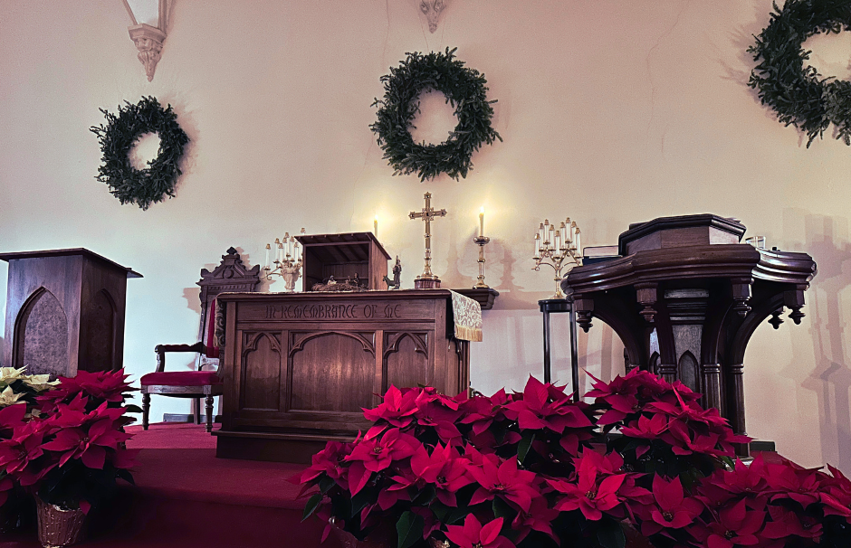 SanctuaryChristmas Walnut Hill Church Sanctuary at Christmas